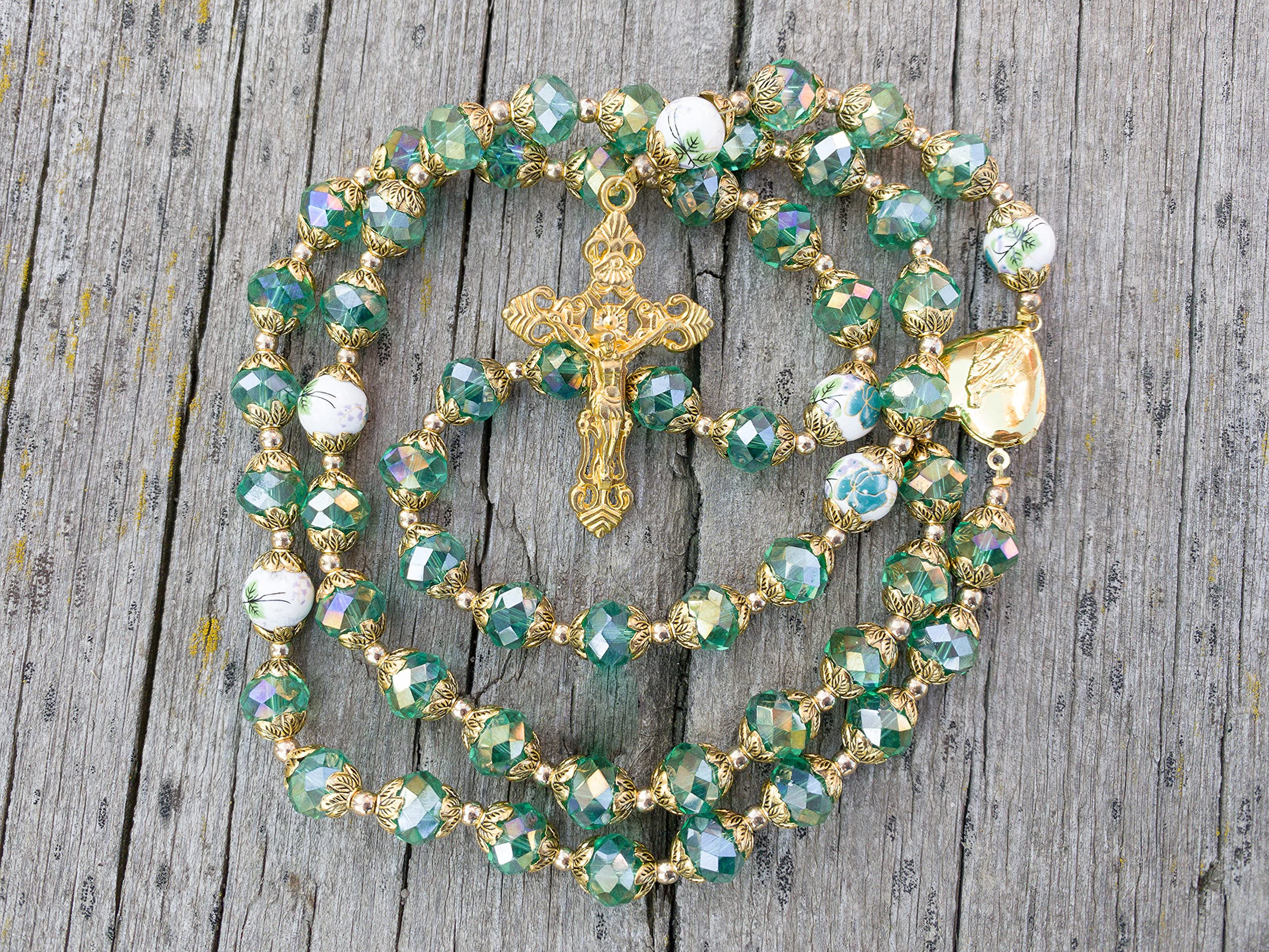 Nazareth Store Catholic Green Crystal Beads 10mm Rosary Flowers Beaded Necklace Miraculous Heart Locket Medal & Cross Religious Women Men Amulet 21" in Velvet Bag - Image 7